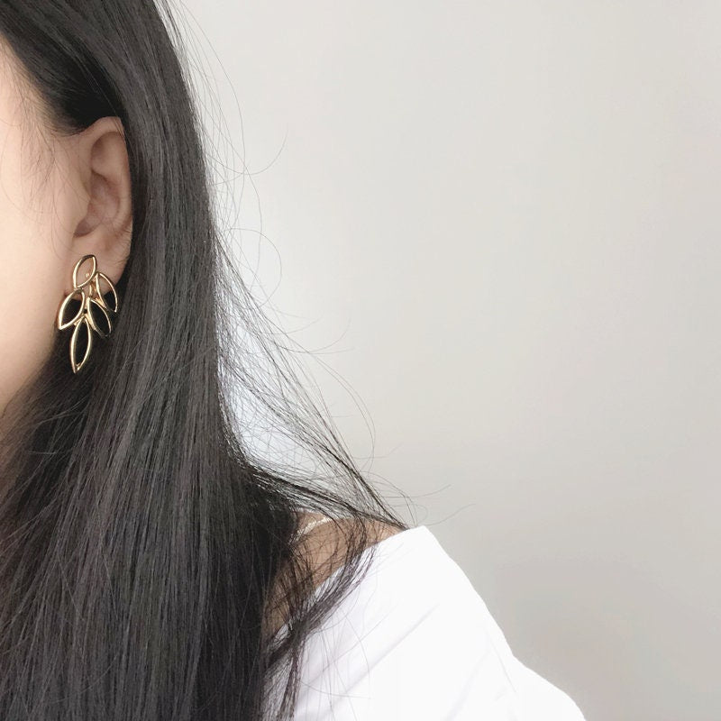 Gold Leaves Earrings